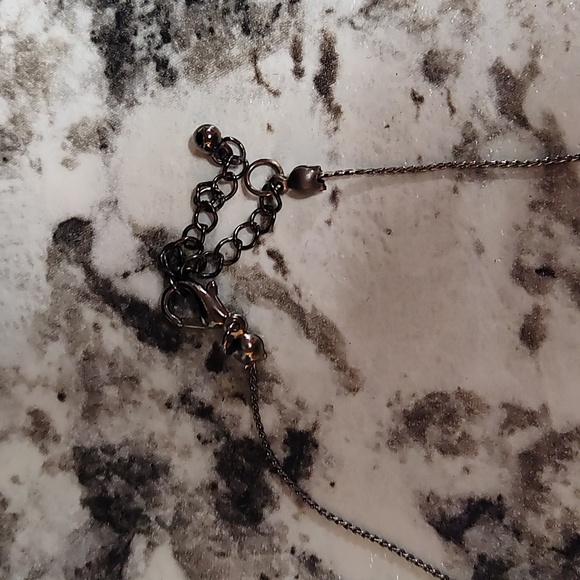 Lovely Iridescent Faceted Bead Necklace and Earrings Set - Picture 5 of 6